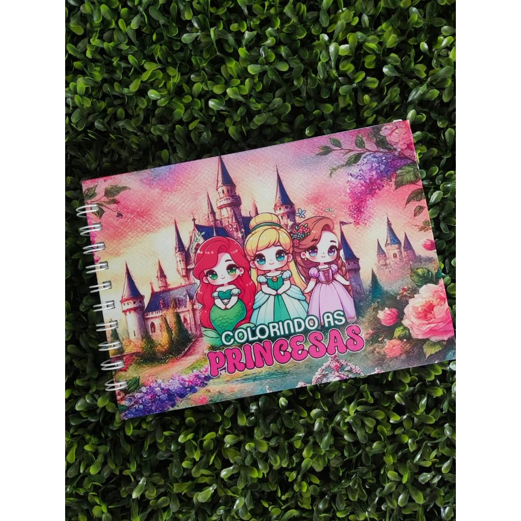 Livro de Colorir Princesas A5 Capa Dura 50 Folhas Grossas com Acetato com ou sem Nome