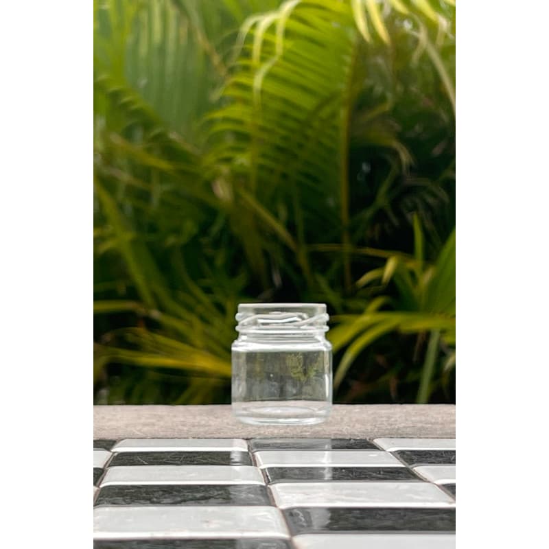10 potes de vidro sem tampas  ! (DE VIDRO 40ML)