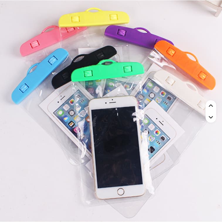 kit com 2 Capinha  para Celular Proteção contra  Água da Praia Chuva e poeira
