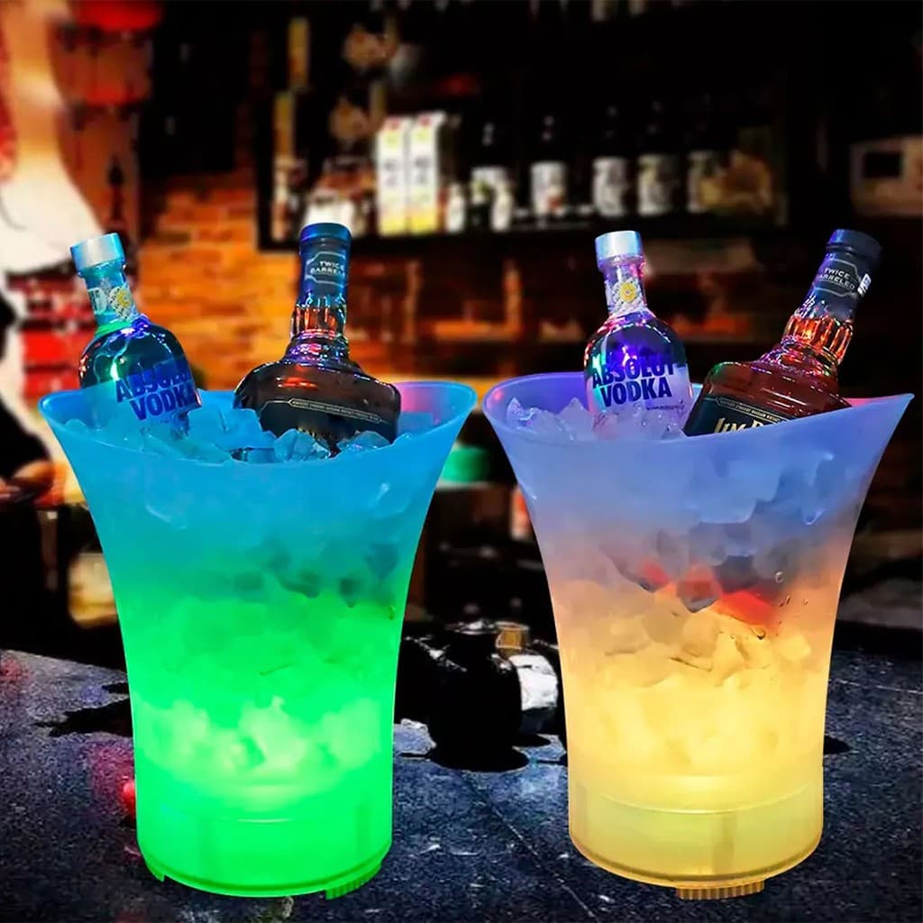 Balde Para Bebidas Com LED e Caixa de Som Bluetooth - Branca 6,5 Litros