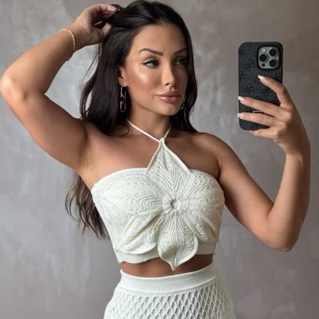 Top Cropped de Tricô modal em Crochê Flor