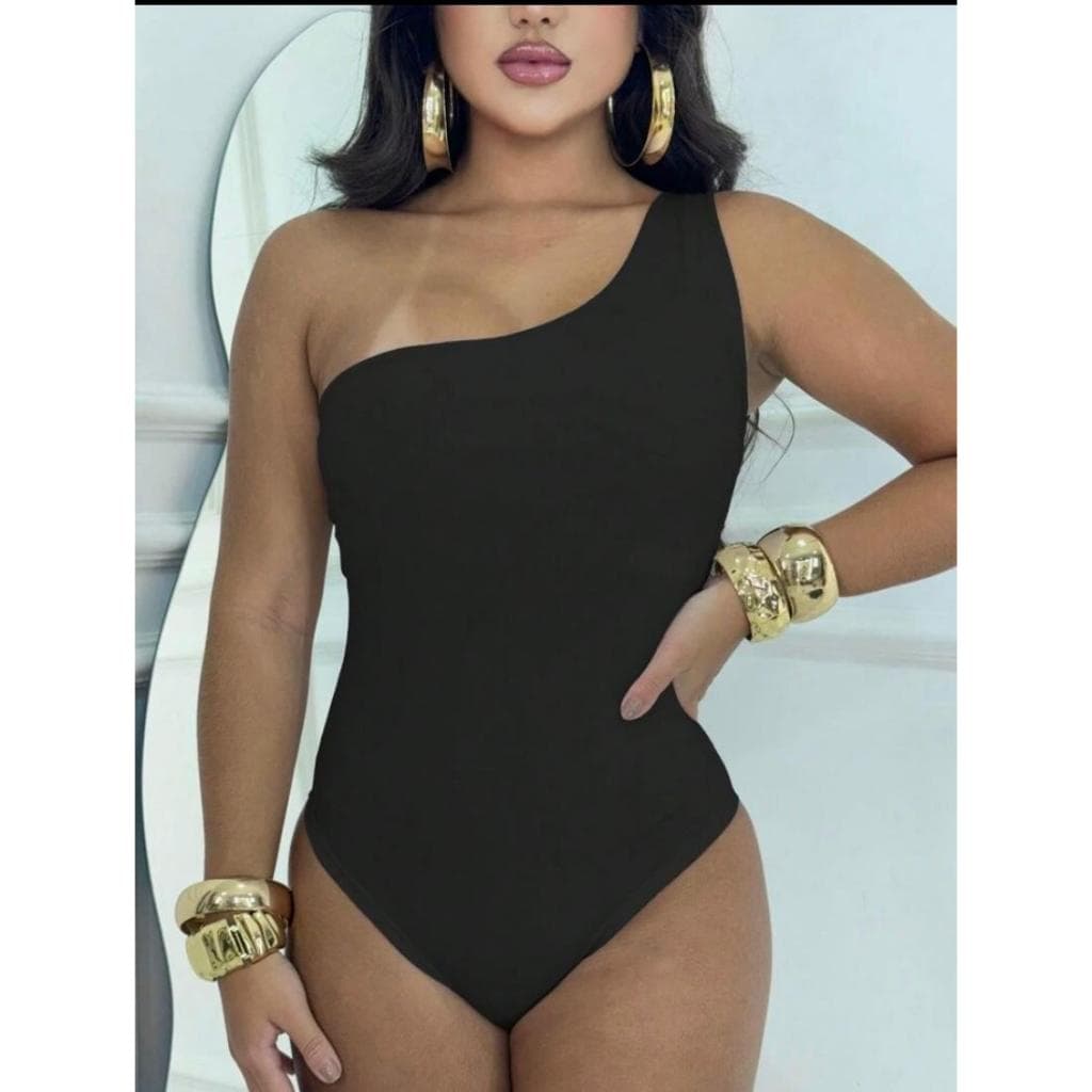 Body Mula Regata Preto/Branco – Toque Sofisticado e Moderno