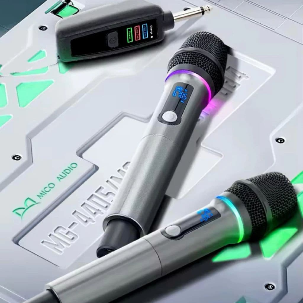 Microfone Dinâmico Sem Fio Duplo Profissional UHF Recarregável ‌com Efeito RGB‌ - Versão Aprimorada