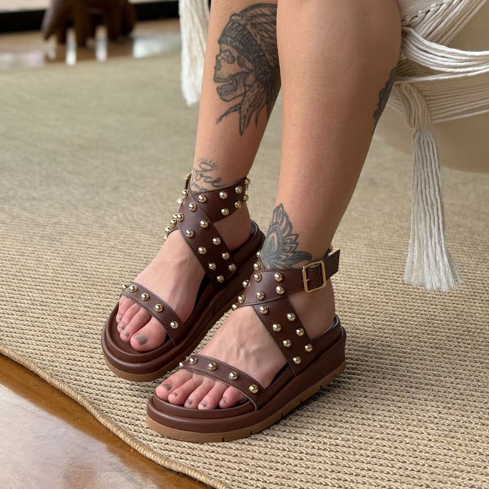 Sandália Feminina Flatform Papete Bolinhas Lançamento Marrom