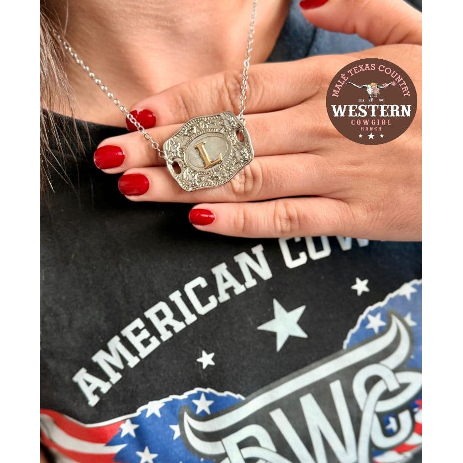 Colar Fivela com Letra Choker Country Feminina Modelo Texas Boiadeira