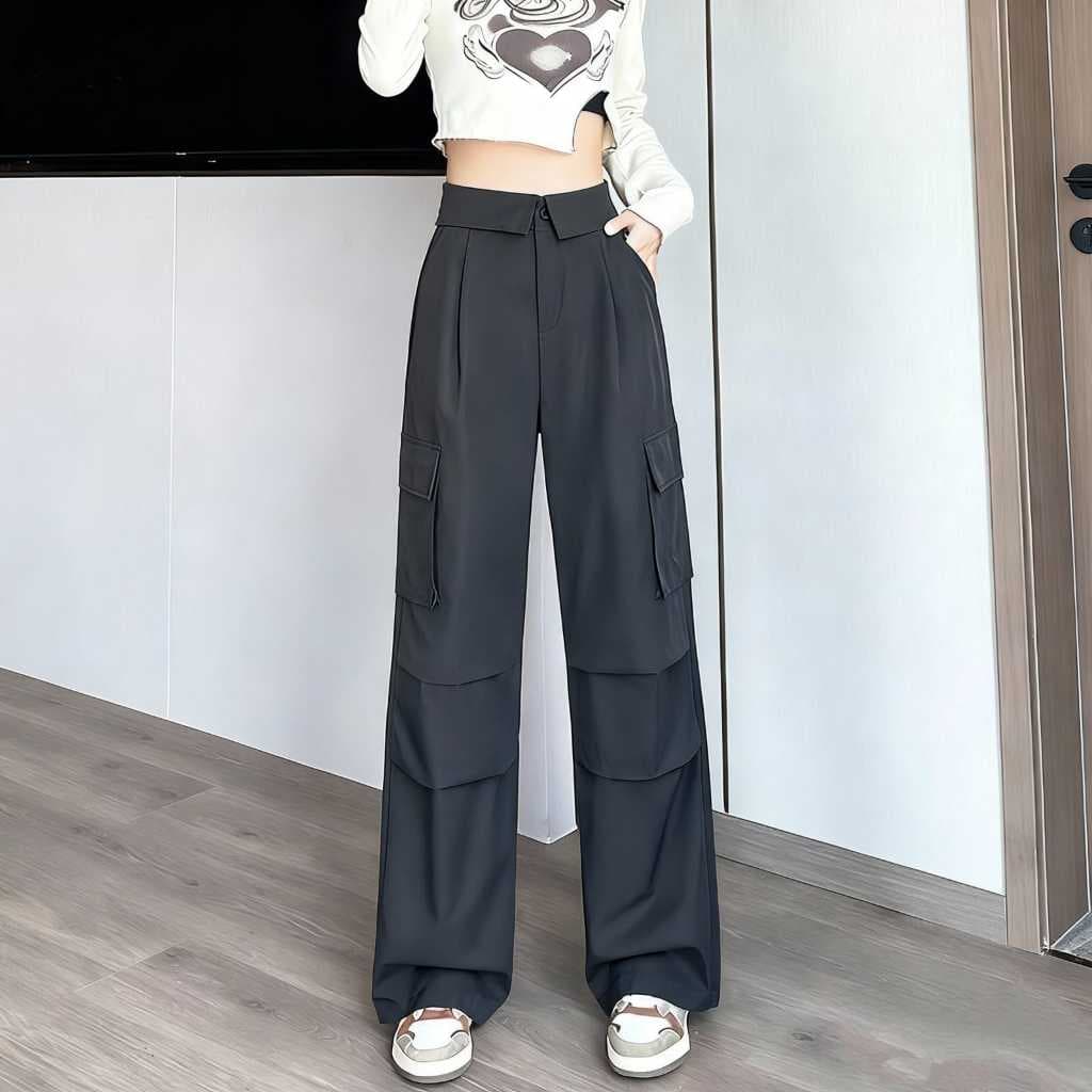 Calça Cargo Feminina Pantalona com Pregas Duplas nas Pernas Cintura Alta Estilosa