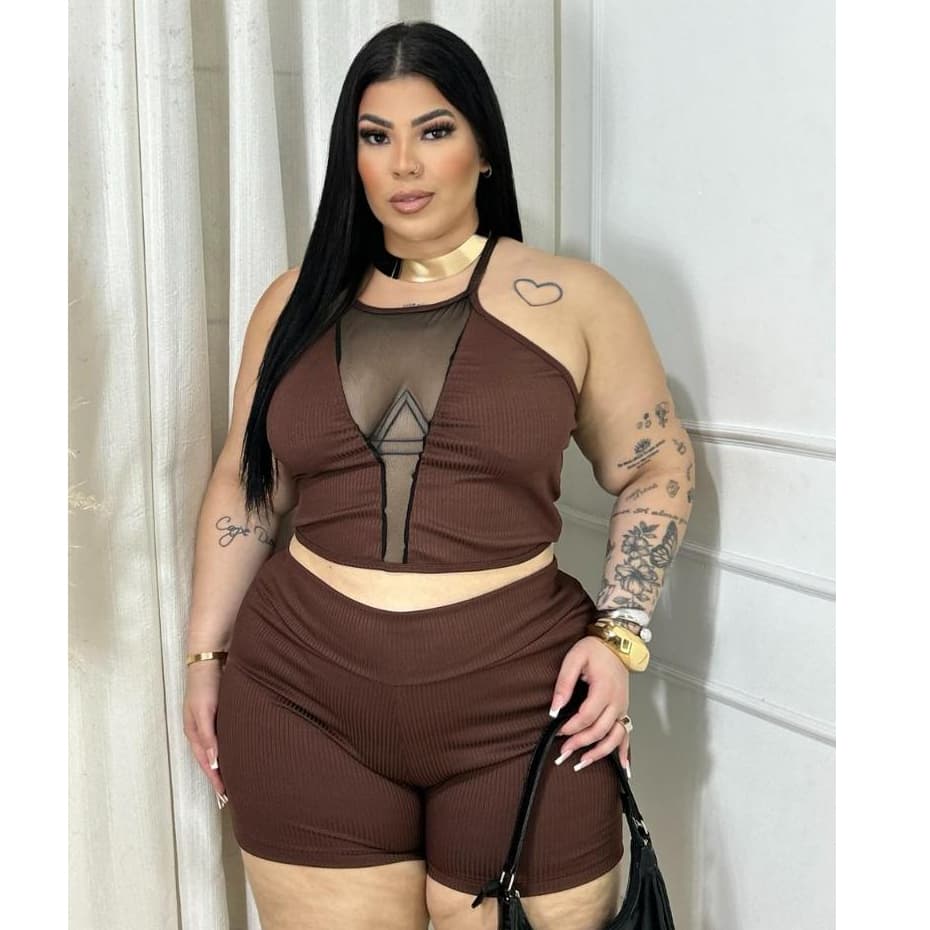 DRAPA PLUS -CONJUNTO CLARA DECOTE COM TRANSPARENCIA E SHORT PLUS SIZE