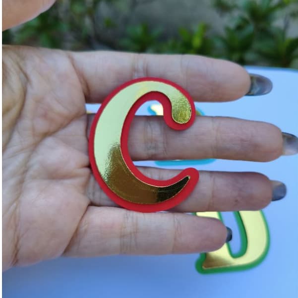 Apliques de Letra 3D ( Duas Camadas) Com Lamicote Dourado ou Prata- Personalizado