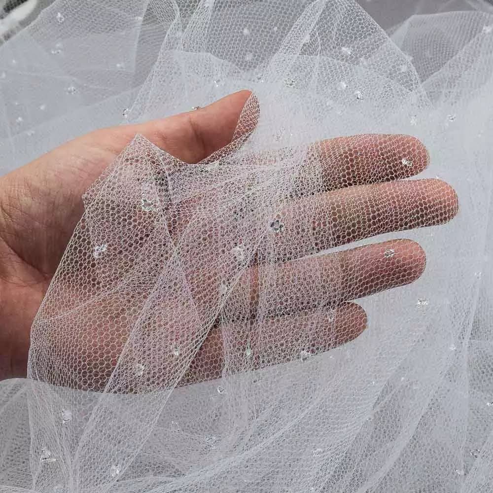 Tecido Tule Pingos D'água - Venda no metro Tule gota de orvalho Ótimo para vestidos de noivas, decorações e embalagens