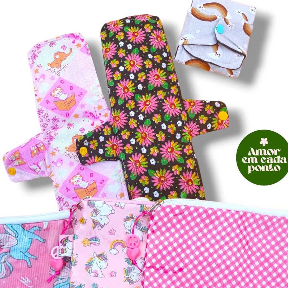 Kit 03 absorventes NOTURNO PLUS 50CM 100% algodão + necessaire impermeável