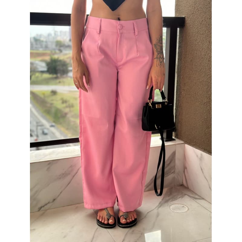Calça Feminina Estilo TikTok Reta Soltinha Alfaiataria – Cores Candy Colors Moda 2025