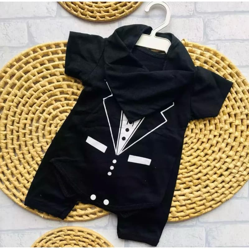 Conjunto bebê menino herois body manga Curta + calça + bandana