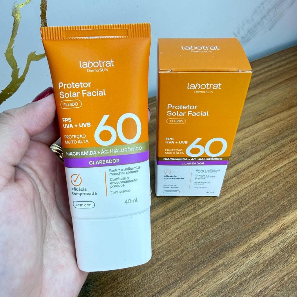 Protetor Solar Facial Labotrat FPS 60 Toque Seco Anti Manchas UVA UVB Clareador Niacinamida Ácido Hialurônico
