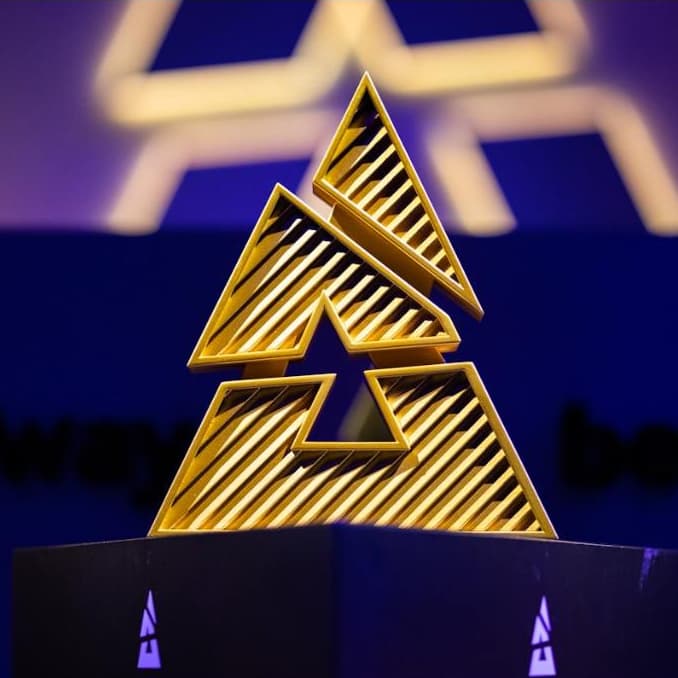 Troféu Colecionável Blast Premier 3D OURO Inspirado em Campeonatos Esports Counter Strike 2 CS Gamer
