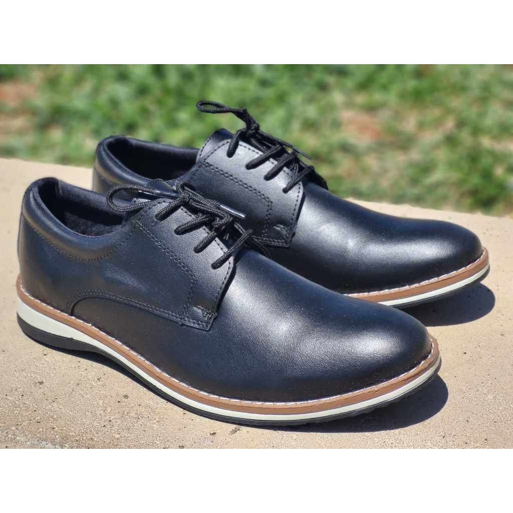 Sapato Social Masculino Oxford Vira Costurada Cadarço Preto
