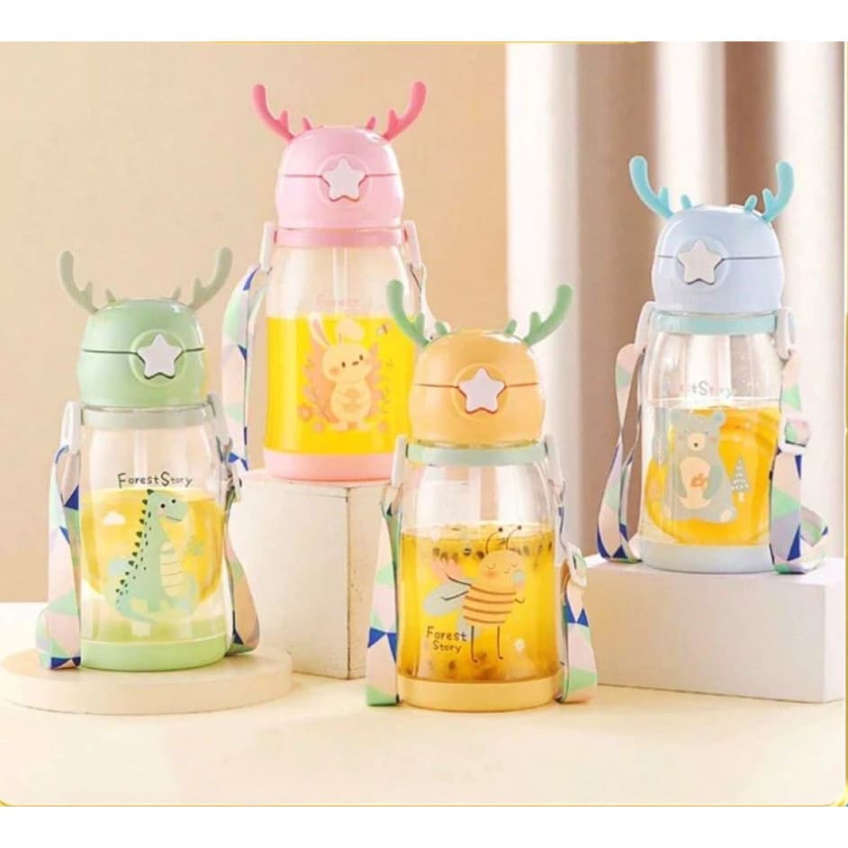 Garrafa De Água Alce Portátil Criança Com Desenho E Alça Varias Cores Infantis 600ml Modelo Alce com Canudo