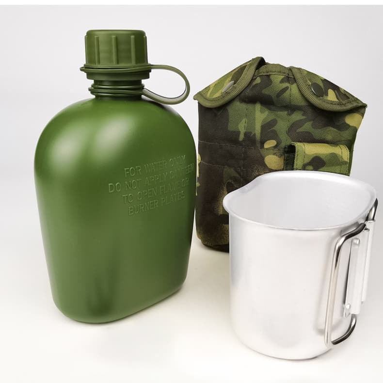 Kit 3 PCS Cantil Portátil 1L para Camping  COM Bolsa Portátil Para Garrafa de água+Copo de Alumínio