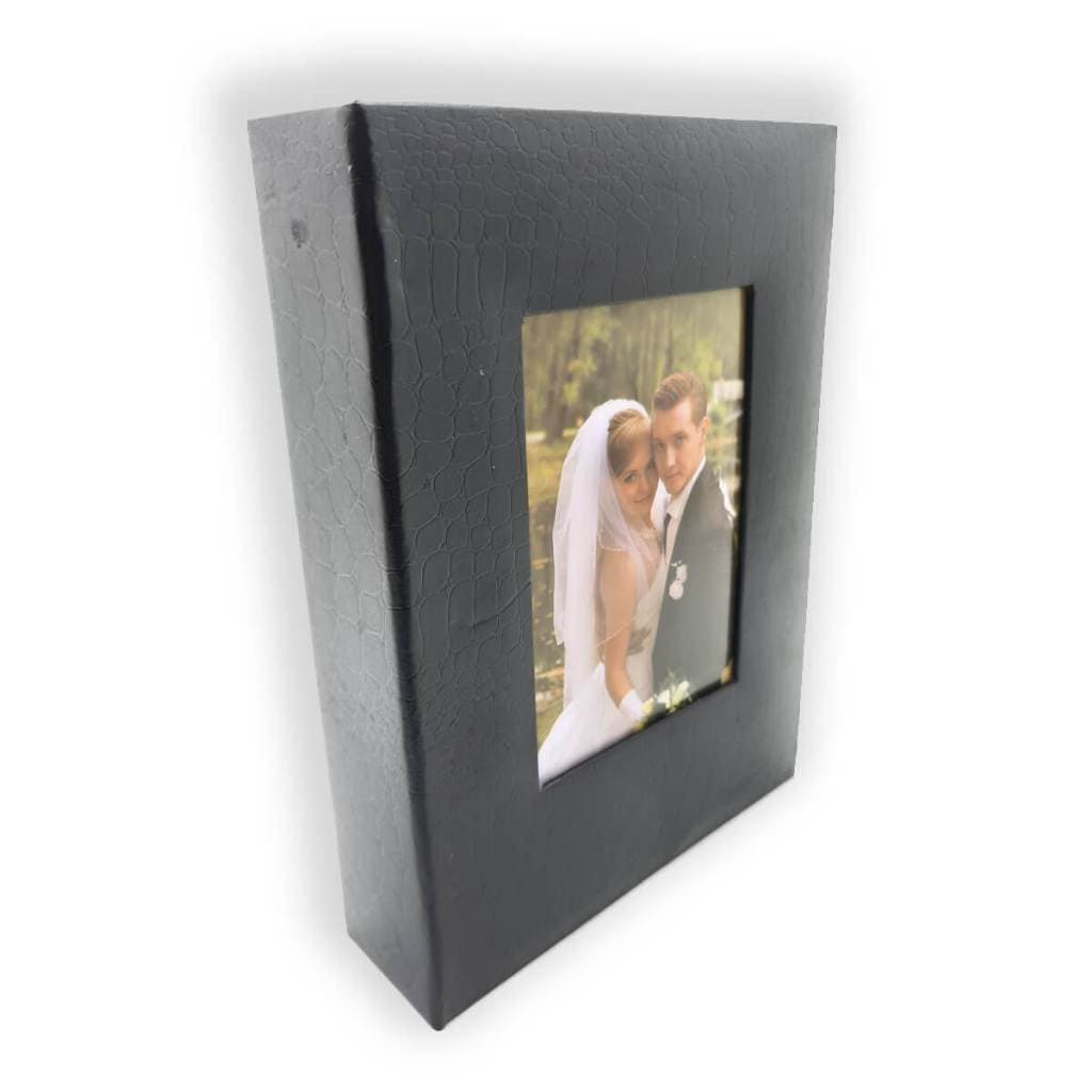 Álbum de Fotos Capa 200 Fotos Sintética Textura Couro com Foto – Foto de Capa Preferida Personalizada -Vermelho ou Preto