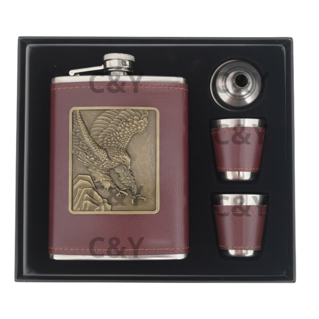 Cantil para Whisky em Couro com Copos Aço Inox Kit Estilo Clássico