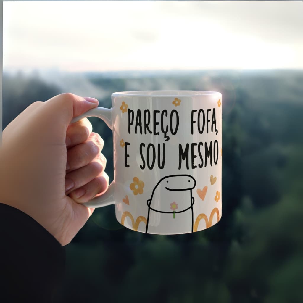 Caneca De Porcelana ou Polímero Plastico Humor Pareço Fofa E Sou Mesma 325Ml