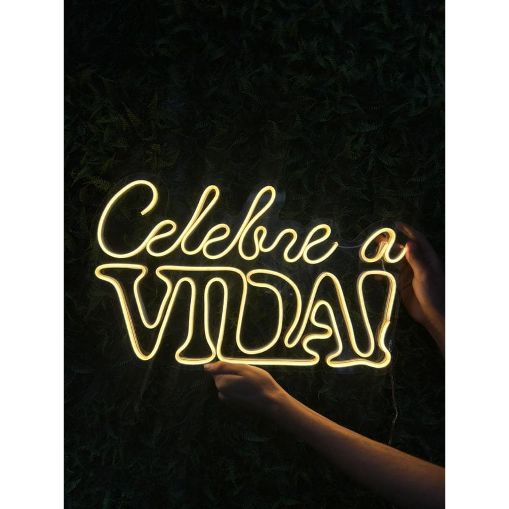 Letreiro Led Neon Luminoso Celebre a Vida! Festas Eventos Aniversário