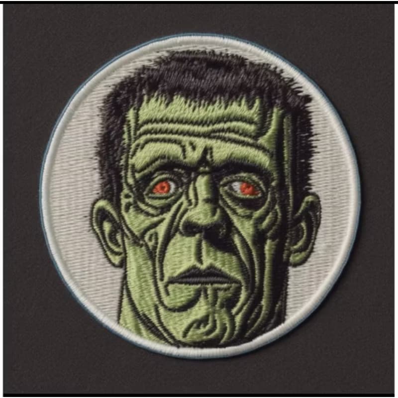 Patche Bordado Termocolante Frankenstein Tam 8 cm de altura x 8 cm de largura