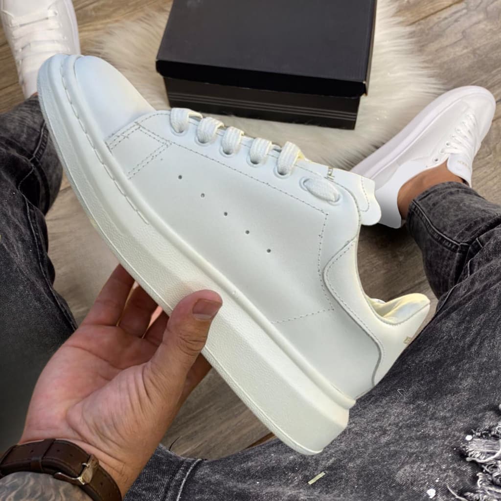 Ténis Masculino na Moda Branco Casual Sapatênis Masculino Confortável Estiloso Sola Alta 100% Couro Leve Macio