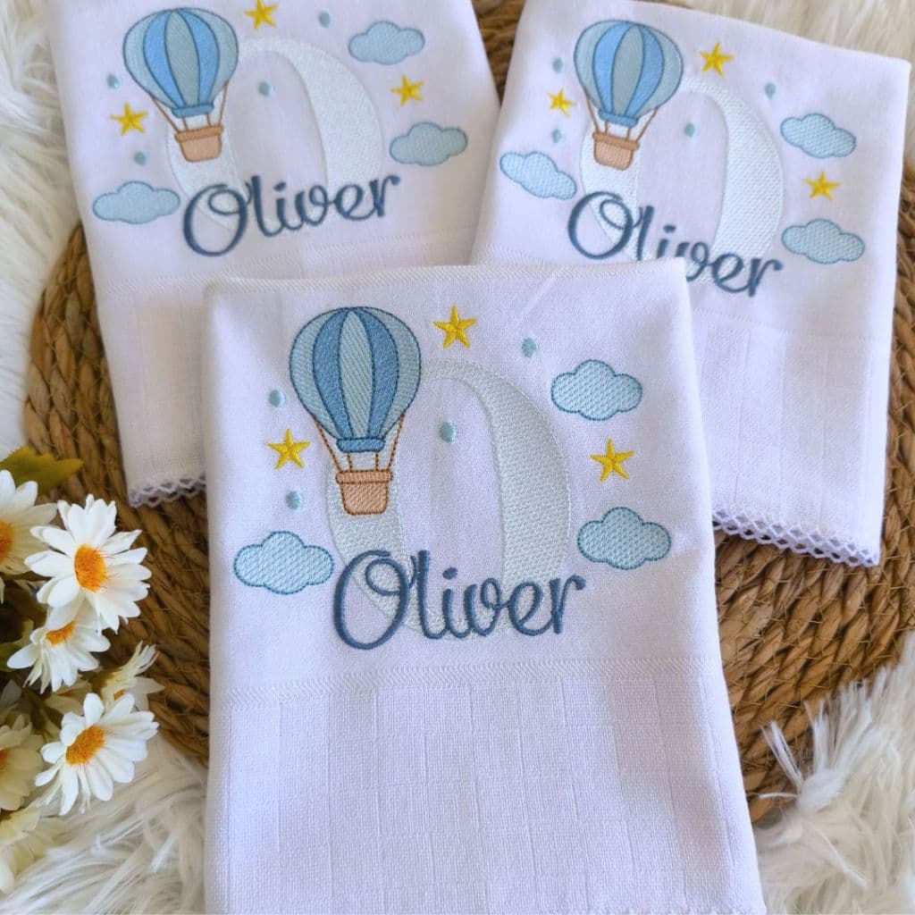 Kit de Fraldas de Passeio Personalizadas Medida de 80 cm x 80 cm/kit de Fralda de Passeio Bordada