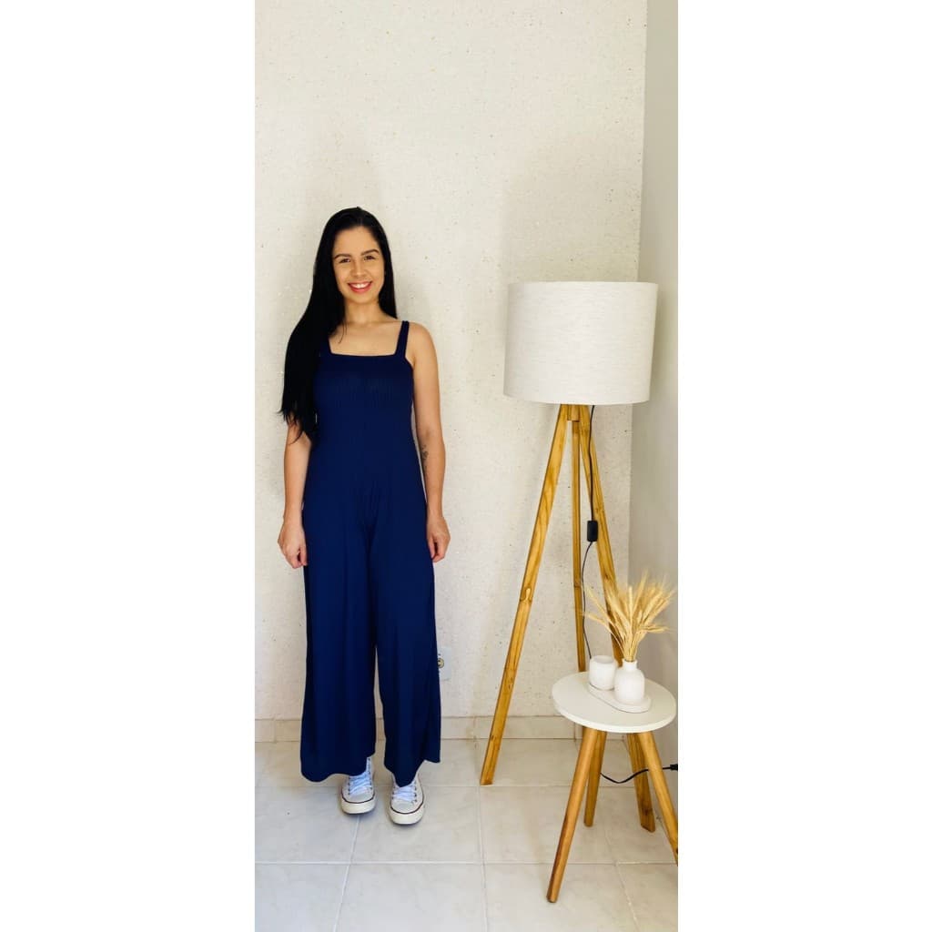 macacão jardineira feminina pantalona alça larga