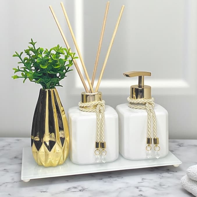 Kit Banheiro Lavabo Branco Sabonete Líquido e Aromatizador Com Vaso Bandeja Luxo