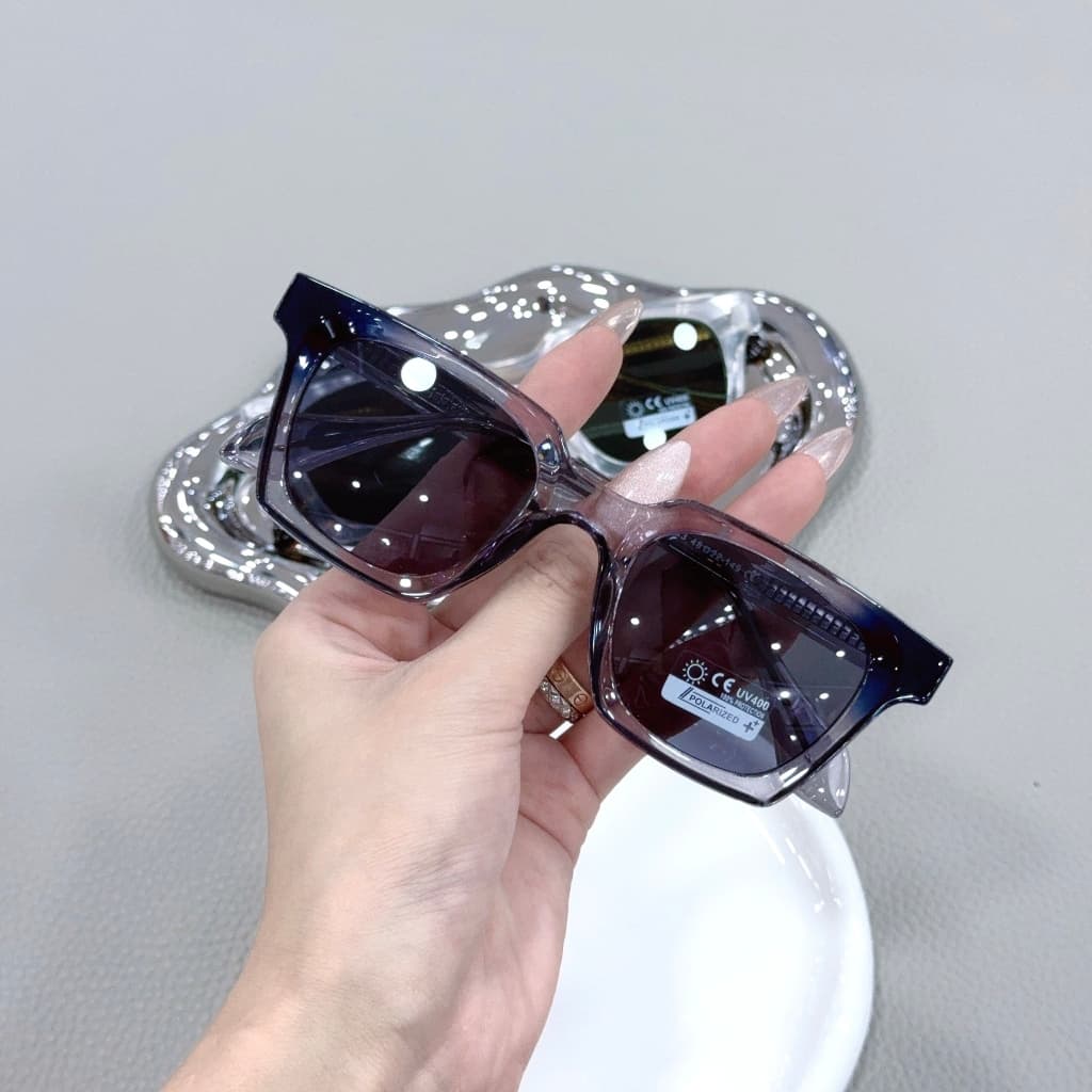 Óculos de sol unissex polarizado com proteção UV LINHA PREMIUM com charneiro dupla e agulha no haste ESTILO RETRO