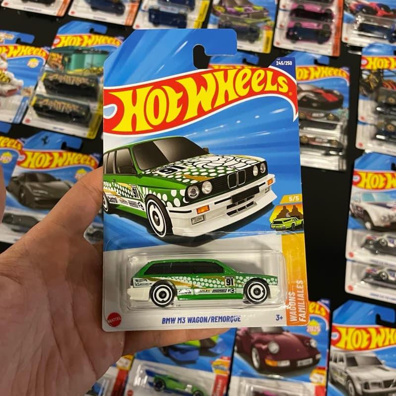 Carrinho Hot Wheels 2025 LOTE Q P J K Original Mattel Miniaturas 1:64 Monte sua Coleção