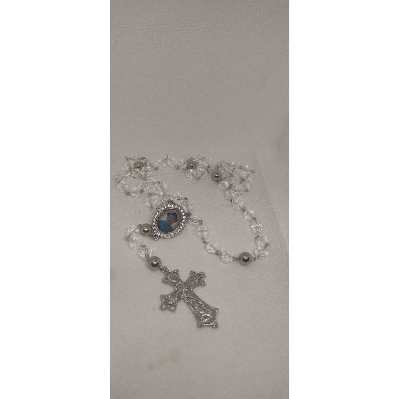 .O Terço de Cristal Personalizado que Une Devoção e Memória em uma Joia Exclusiva.