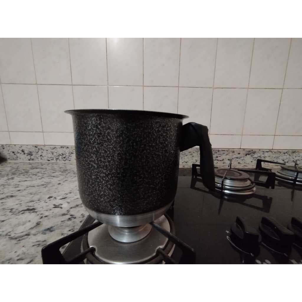 Canecão leiteira numero 15 em aluminio craqueado preto e cabo de baquelite - EXTRA CORDÃO Ferreira Utilidades