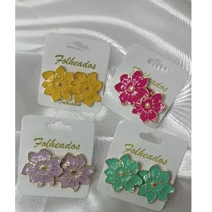 Brincos Esmaltados Folheado Dourado Flor - Resinado Várias Cores -Delicado Moda - Acessórios Feminino
