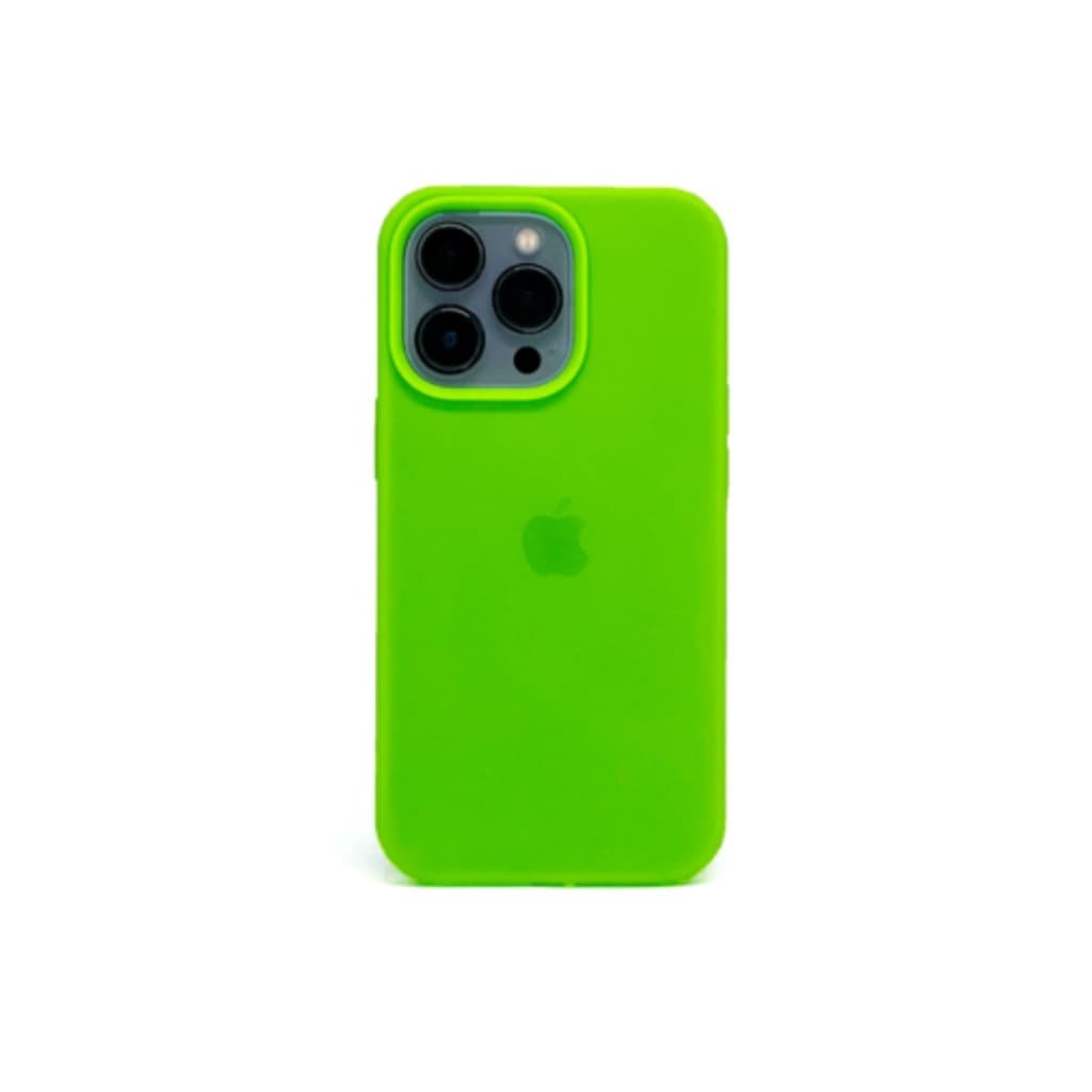 Capa Caser Aveludada com proteção de Câmera para Iphone XR, 11 , 12, 13, 14 pro,7 plus