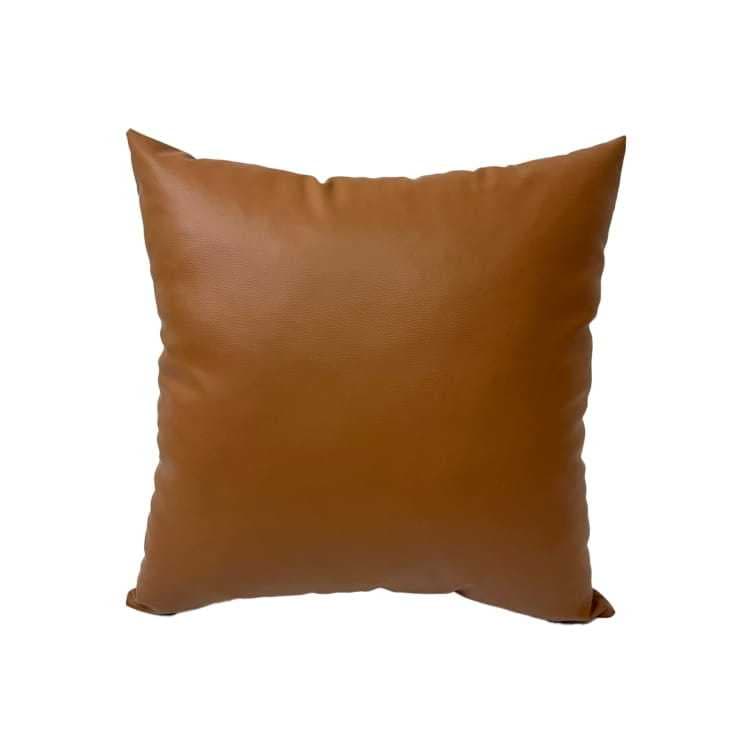 Capa de Almofada Couro Sintético Macau 50x50cm Luxo e Sofisticação Para Decoração