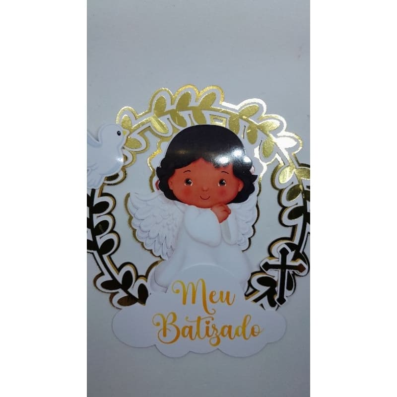 Topo de bolo Batizado com nome personalizado comunhão eucaristia anjinho cores branco e dourado camadas