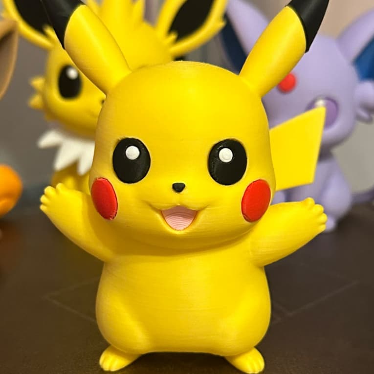Chibi Pokémon Iniciais - Pikachu, Vulpix, Squirtle e Charmander 12cm