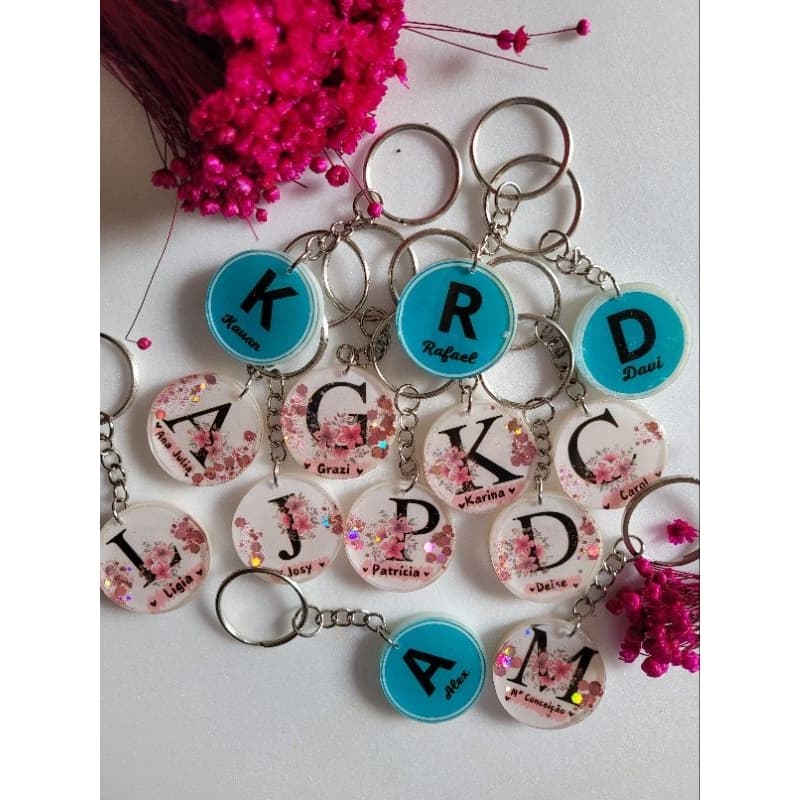 Mini Chaveiro Personalizado em Resina 3 cm | Lembrancinha artesanal com glitter e flores e foto