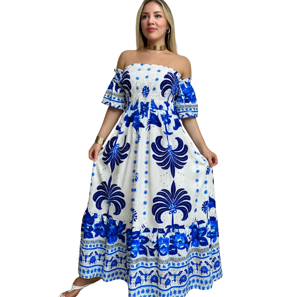 Vestido Longo Ombro a Ombro Estampado Azul e Branco