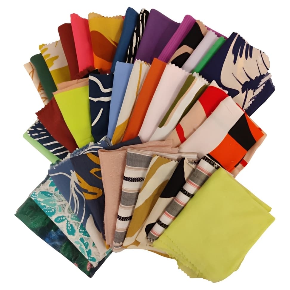 Retalhos para Artesanato Estampados e Lisos com Leves Defeitos - Dimensões Menores que 1 metro - 1kg