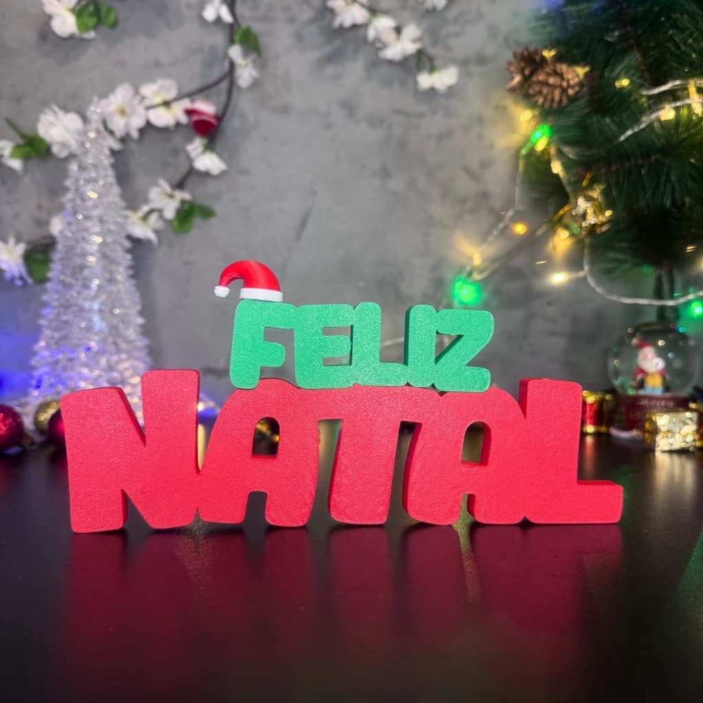 Enfeite de mesa Letreiro Feliz natal com chapeu noel decoração para arvore de natal