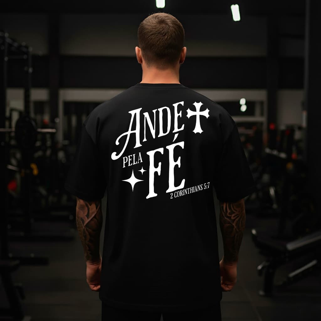 Camiseta Oversized 100% Algodão Ande Pela Fé Estampa Religiosa Blusão Malha Grossa Streetwear Cristã