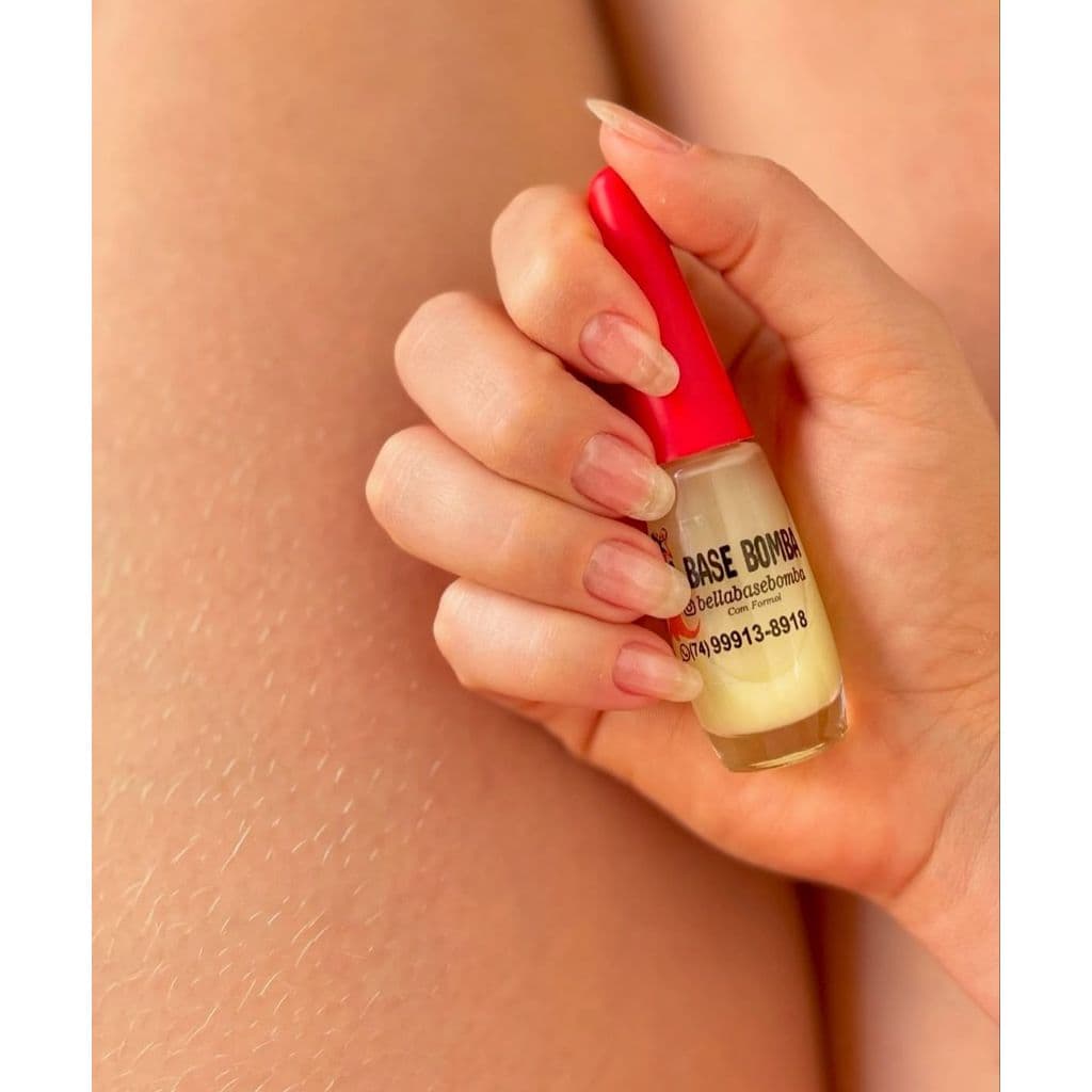 💅 Bella Base Bomba para Unhas – Crescimento Rápido e Fortalecimento Instantâneo (10ml)