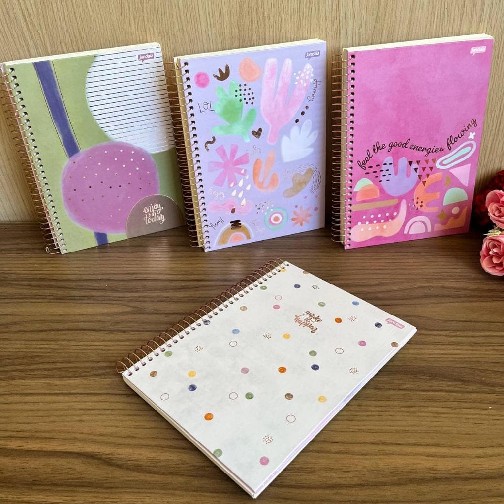 Caderno Colegial La Creme Capa Dura com Adesivos – 1 e 10 Matérias – Espiral Luxo