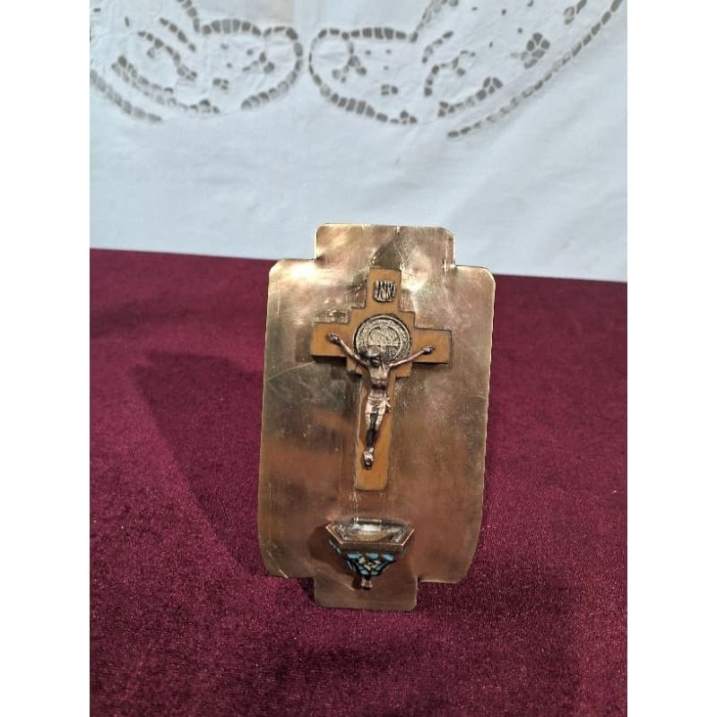Placa de Metal com Cristo em Madeira e Cuba Cloisonné