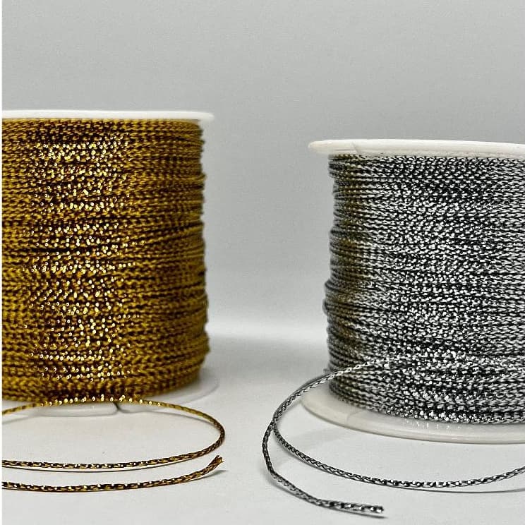 Cordão Fio Metalizado Dourado Prata 50 metros ou 100 metros / 0,1 mm=(0,01 CM)  ou 0,6 mm=(0,06 CM)