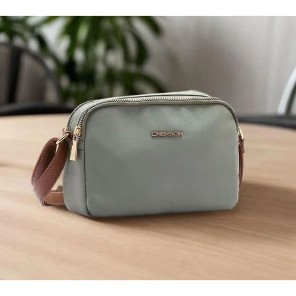 Bolsa Feminina Chenson 3484133 Microfibra Verde Escuro - Bolsa Transversal Moderna, Leve e Elegante para o Dia a Dia