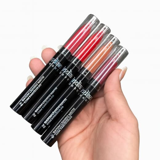 BATOM LÍQUIDO MATTE COM PARTÍCULAS INDIANA BEAUTY